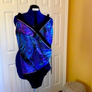 Robbie Len swimsuit 24W!